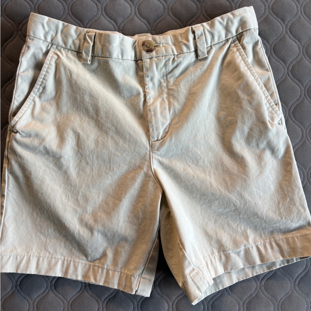 Vineyard Vines Breaker Shorts, Size 12